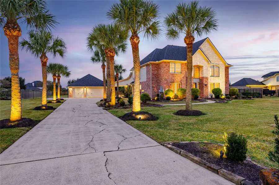 3913 Summer Manor Drive, League City, TX 77573 - Image #2