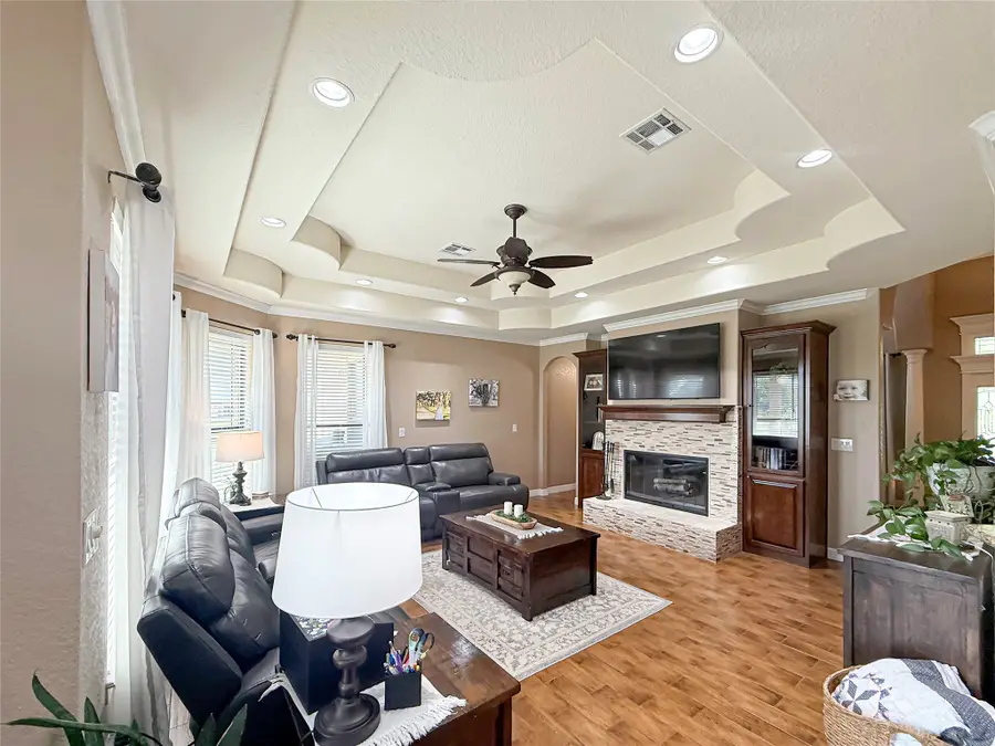 807 Mill Road, Angleton, TX 77515 - #2