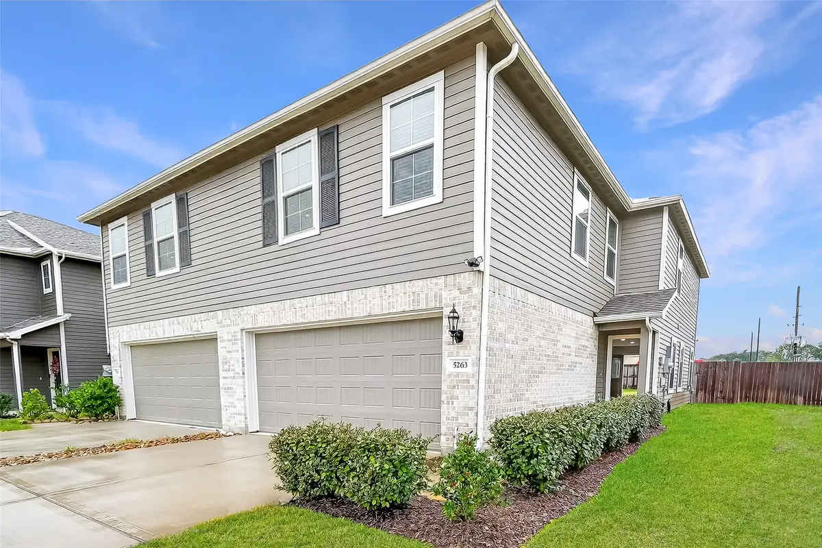 5263 Shallowhurst Lane, Katy, TX 77449 - Image #1