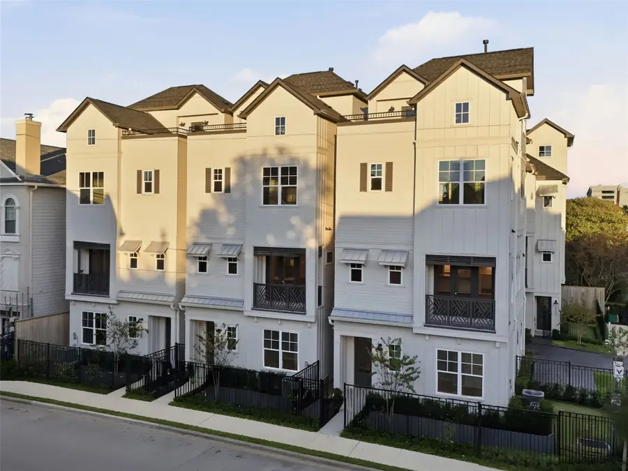 4032 Blossom Street, Houston, TX 77007 - Image #3