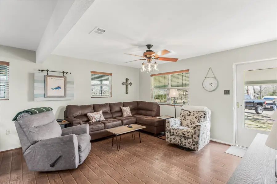 310 Water Oak Street, Somerville, TX 77879 - #2