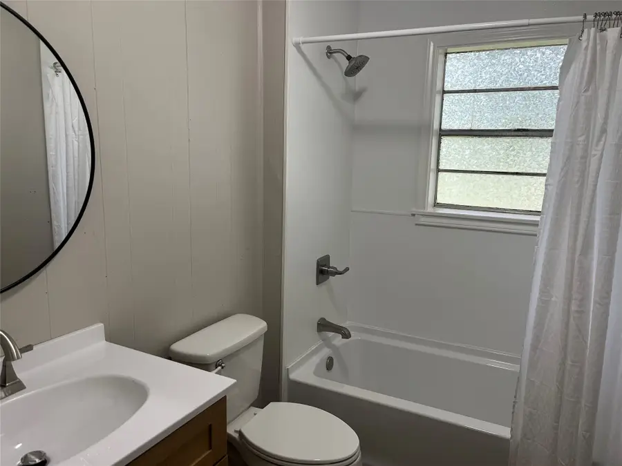 638 W Leblanc Street, Winnie, TX 77665 - #3