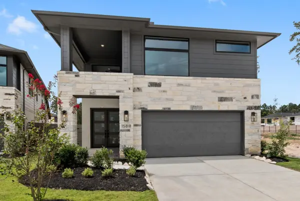 15818 Swan Lake Lane, Conroe, TX 77302