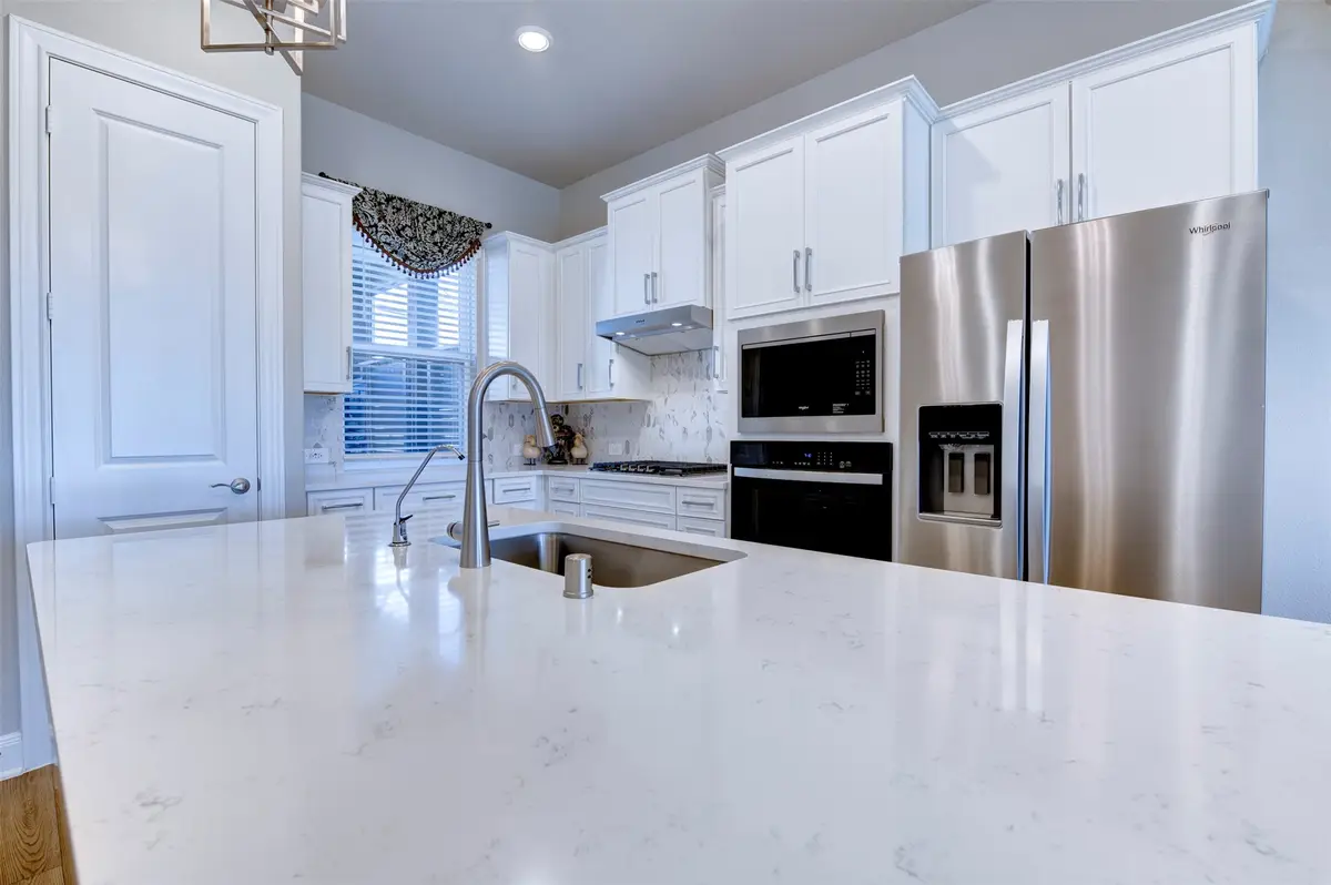 10009 Cloud Mist Drive, Houston, TX 77080 - Image #1