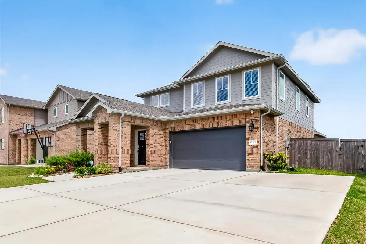 12119 Rushing Ridge Dive, Baytown, TX 77523 - #1