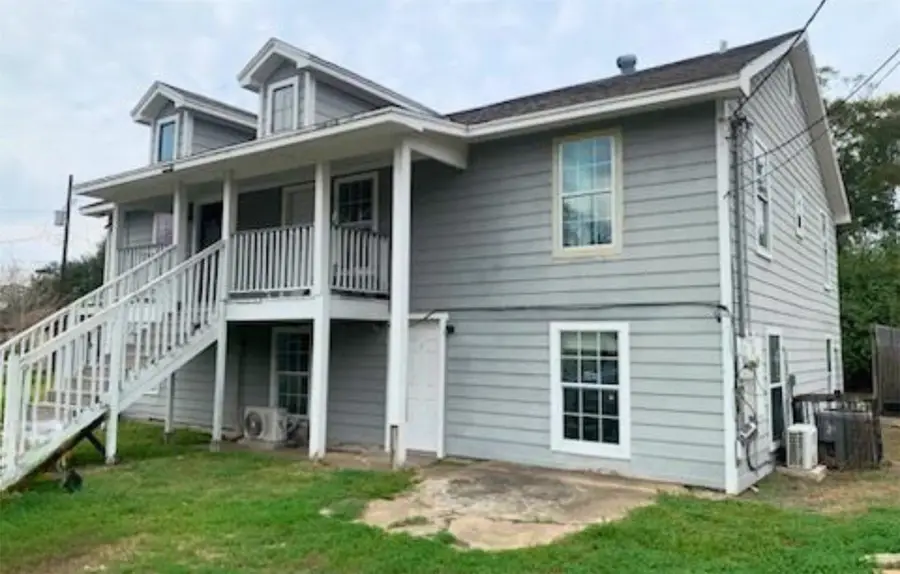 245 E Pipkin Street #C, Beaumont, TX 77705 - Image #2