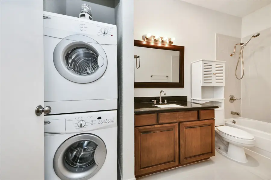 2400 N Braeswood Boulevard #324, Houston, TX 77030 - Image #3