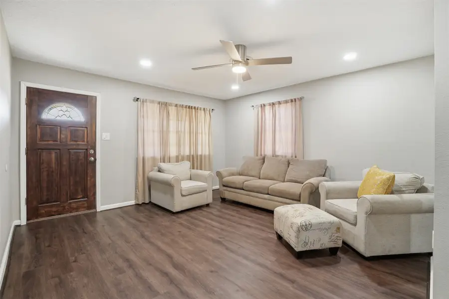 3517 Longwood Drive, Pasadena, TX 77503 - #3