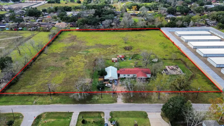 1500 S Durant Street, Alvin, TX 77511 - Image #3