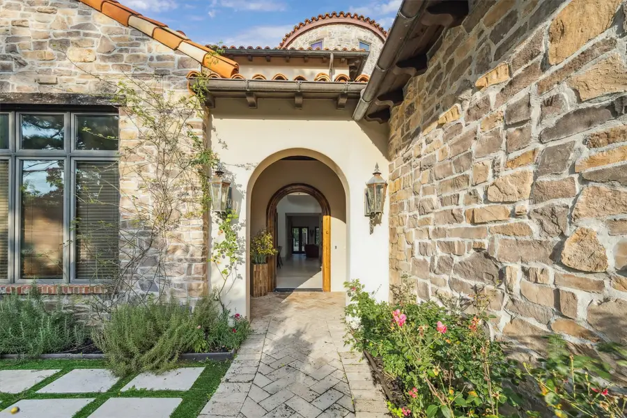 322 Crestwood Drive, Houston, TX 77007 - Image #3