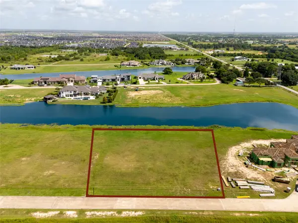 215 Hall Thompson Road, Katy, TX 77493