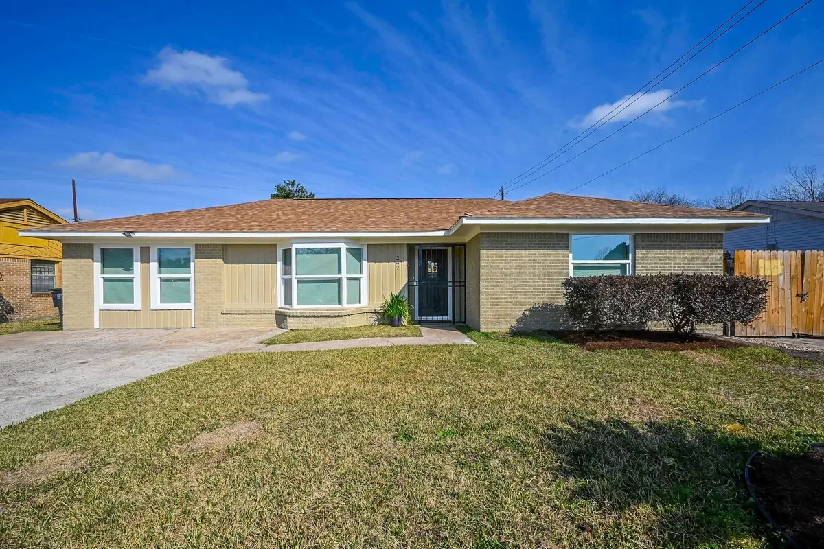 247 E Janisch Rd, Houston, TX 77022 - #1