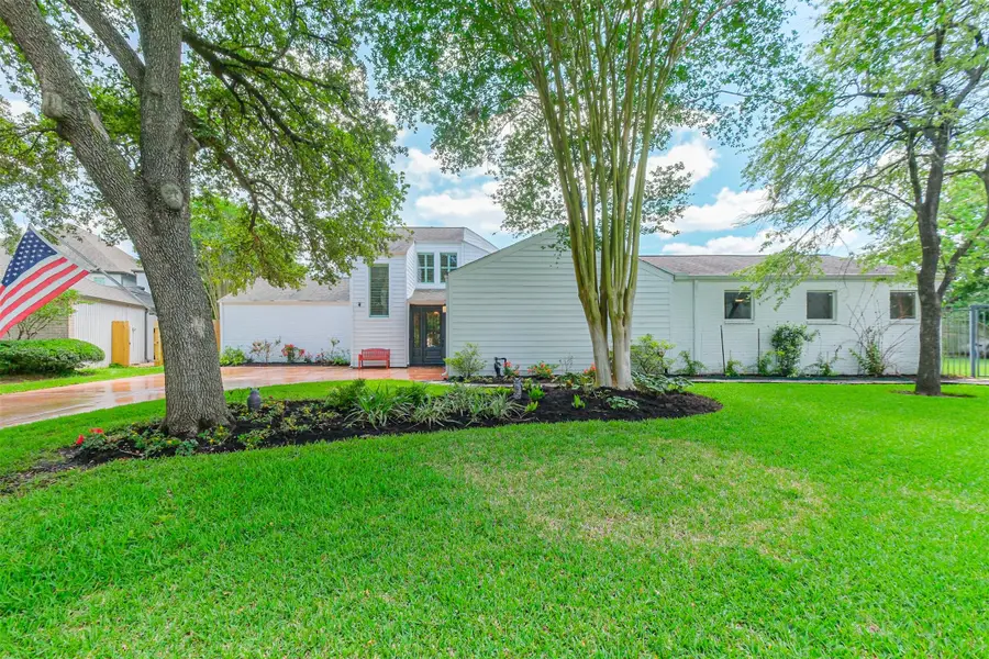 10303 Lynbrook Hollow Street, Houston, TX 77042 - #2