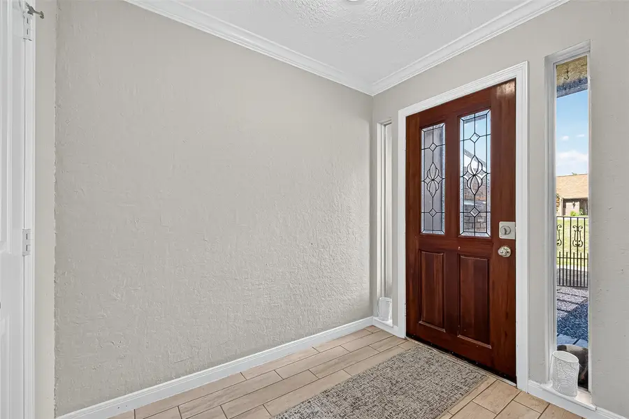 10622 Bexley Drive, Houston, TX 77099 - Image #3