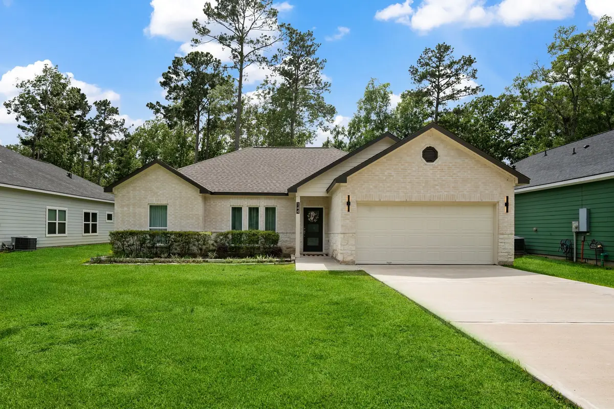 144 S Village Cove Loop, Livingston, TX 77351 - #1