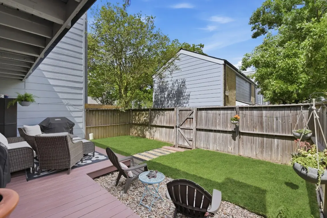 731 Worthshire Street, Houston, TX 77008 - #1