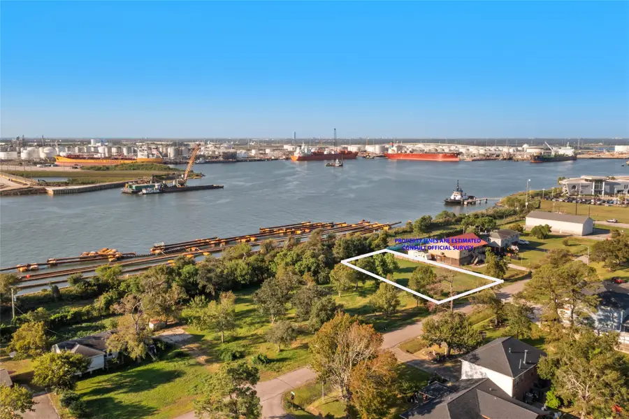 611 S Shady Lane, La Porte, TX 77571 - Image #3