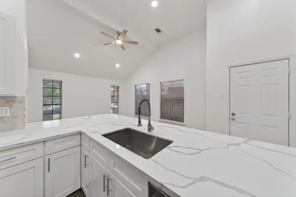 4735 Woodford Street, Baytown, TX 77521