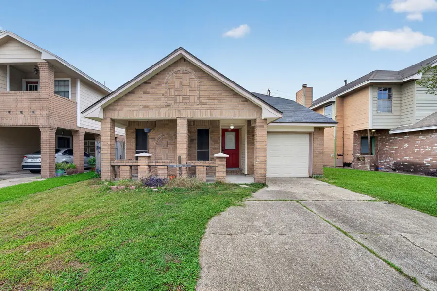 4735 Woodford Street, Baytown, TX 77521 - #2