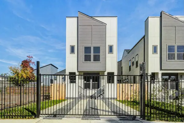 4803 Paula Street #A/B, Houston, TX 77033