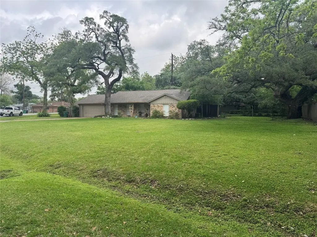 9386 Livernois Road, Houston, TX 77080 - #1
