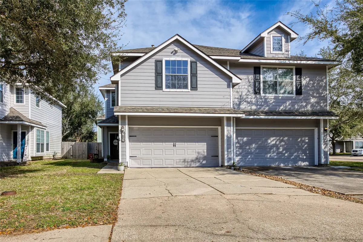 280 Brandy Ridge Lane, Dickinson, TX 77539 - #1