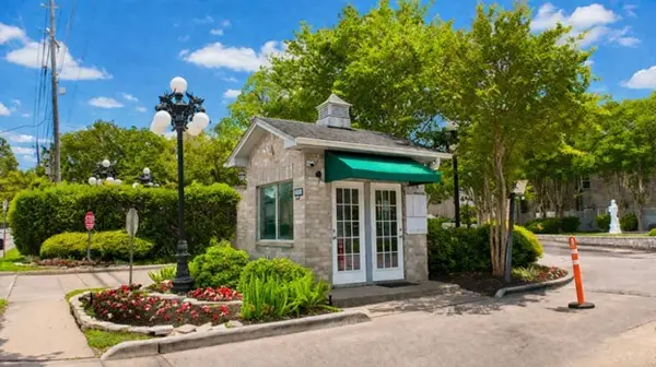 6000 Reims Road #2405, Houston, TX 77036