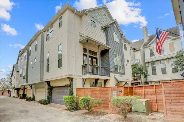 3225 Maxroy Street, Houston, TX 77008