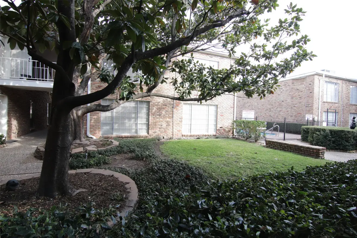 2101 Fountain View Drive #35, Houston, TX 77057 - #1
