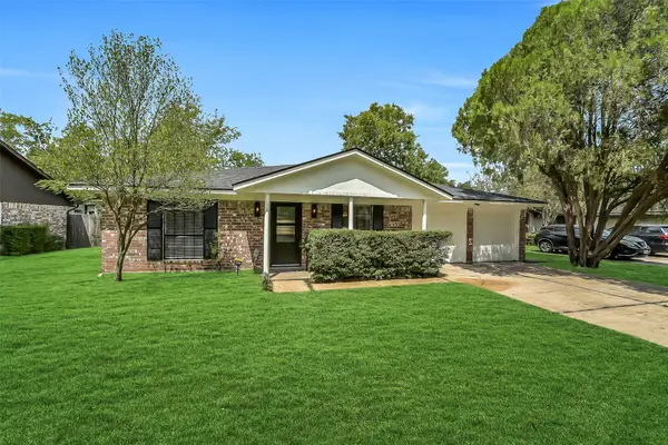 12326 Brandywyne Drive, Houston, TX 77077