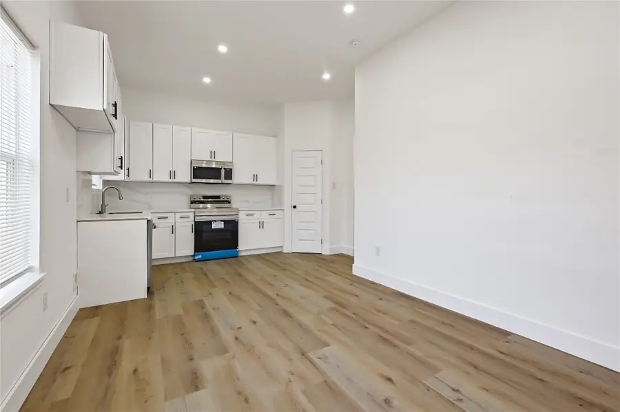 8123 Betty Boop Street #A/B, Houston, TX 77028 - #3