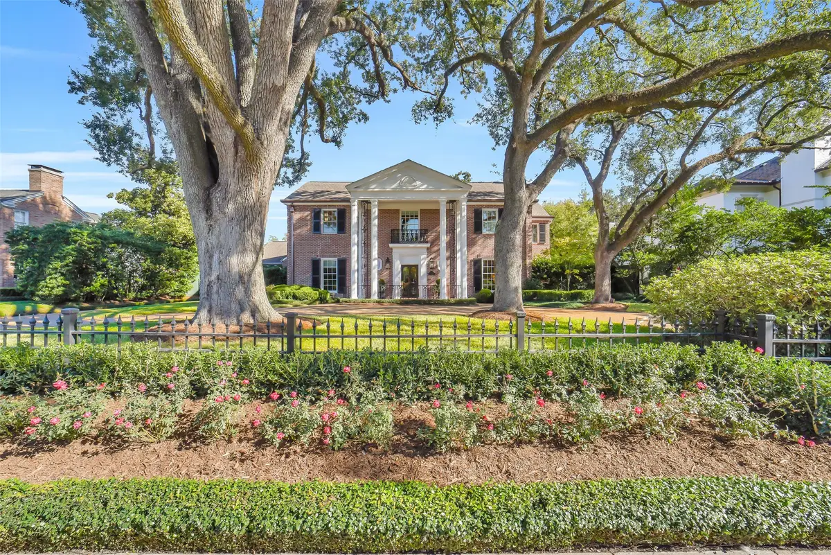 2033 Claremont Lane, Houston, TX 77019 - Image #1