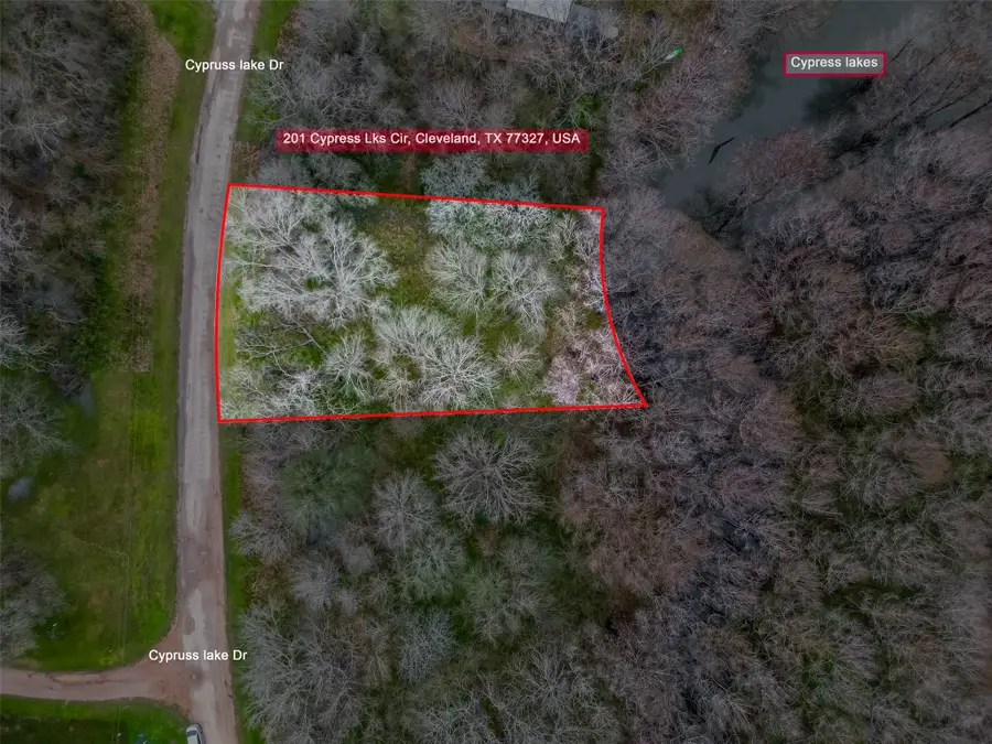 201 Cypress Lakes Circle, Cleveland, TX 77327 - Image #2