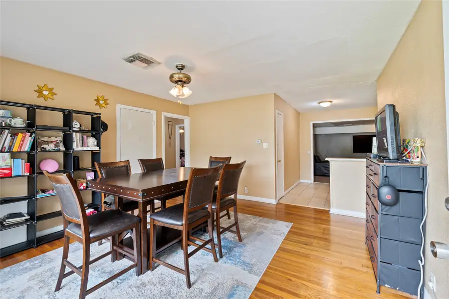 1401 Susan Street, Pasadena, TX 77506 - #3