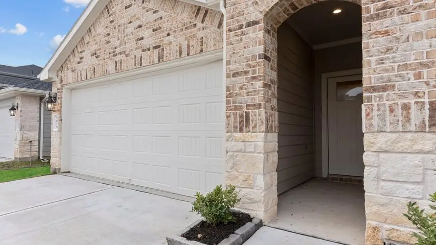 1335 Isola Bella Drive, Richmond, TX 77406 - Image #2