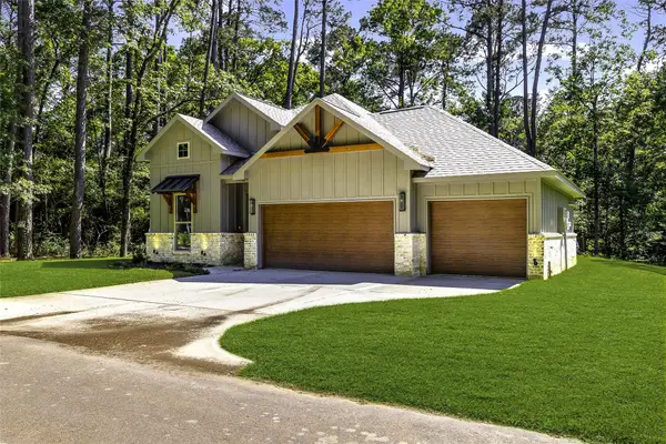 205 Tall Pine, Livingston, TX 77351