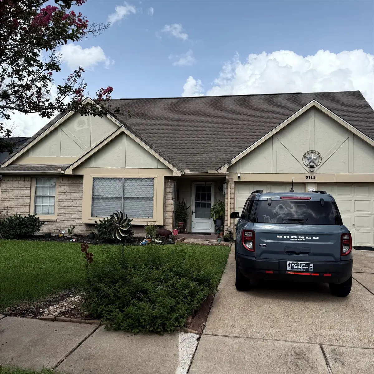 2114 Fountain Drive, Sugar Land, TX 77478 - #1