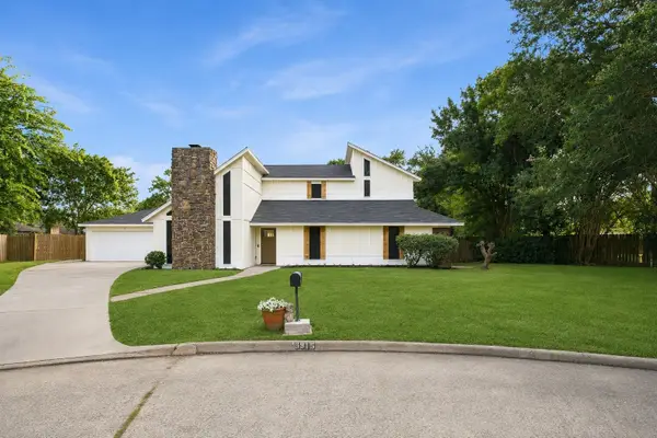 9915 Baronshire Round, Houston, TX 77070