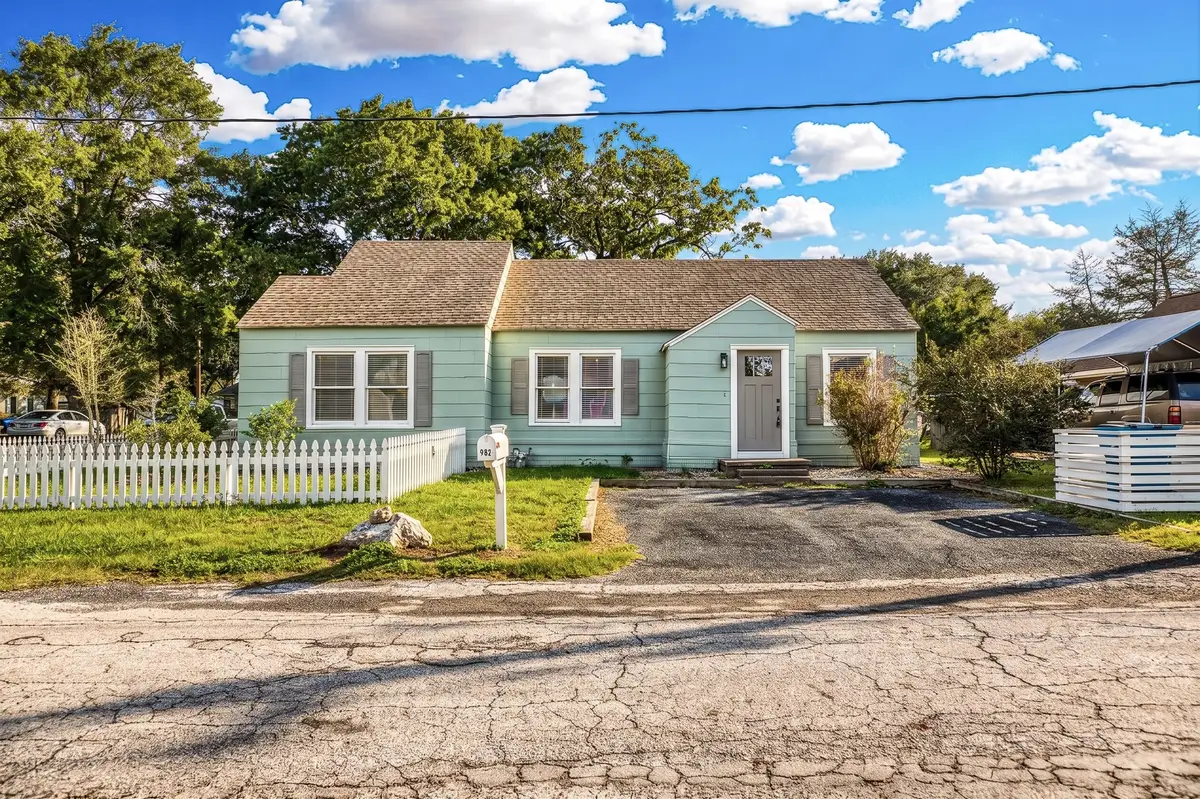 408 N Hunt Street, Bellville, TX 77418 - #1