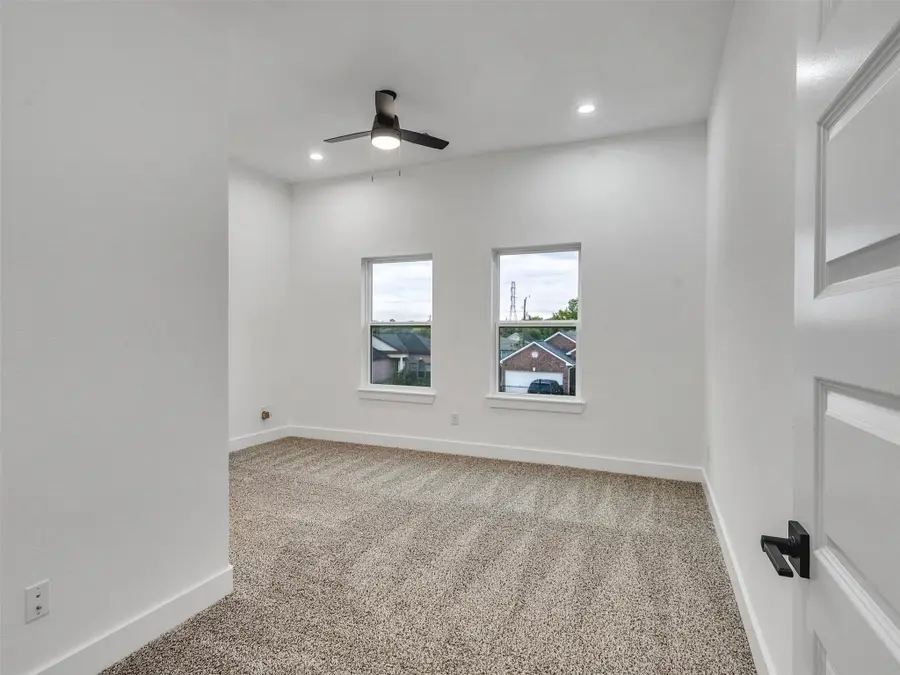 3510 Grassmere Street #A/B, Houston, TX 77051 - #2