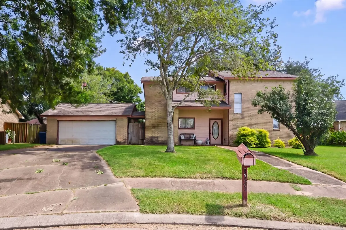 1325 Molina Court, Angleton, TX 77515 - #1