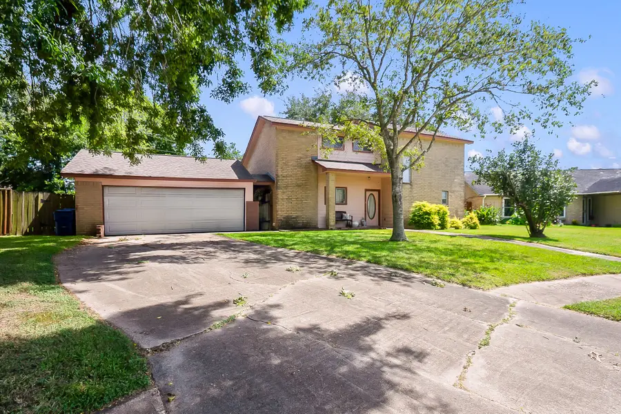 1325 Molina Court, Angleton, TX 77515 - #2