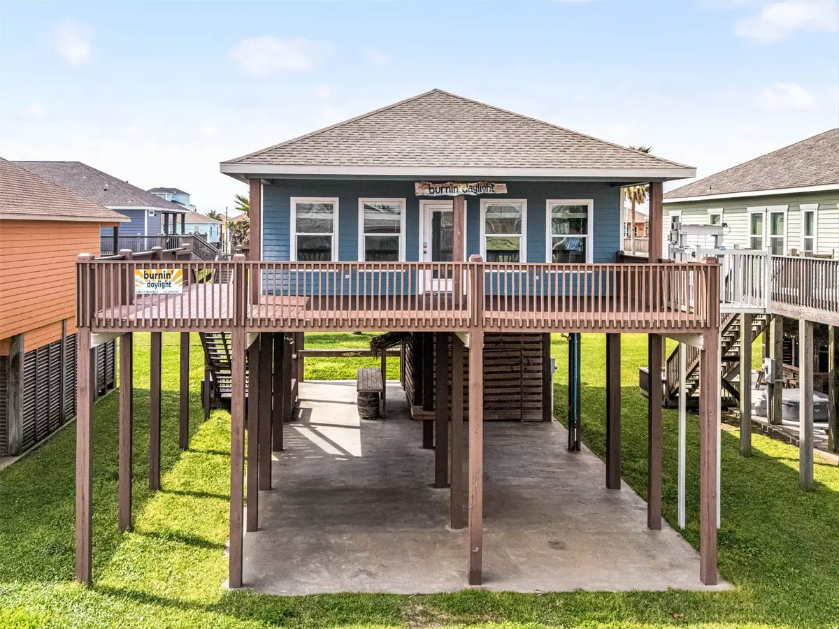 871 Surfview, Crystal Beach, TX 77650 - #1
