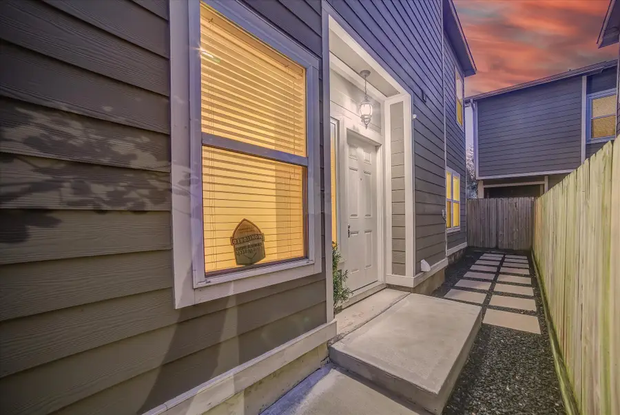 305 Felt Circle, Houston, TX 77011 - Image #3