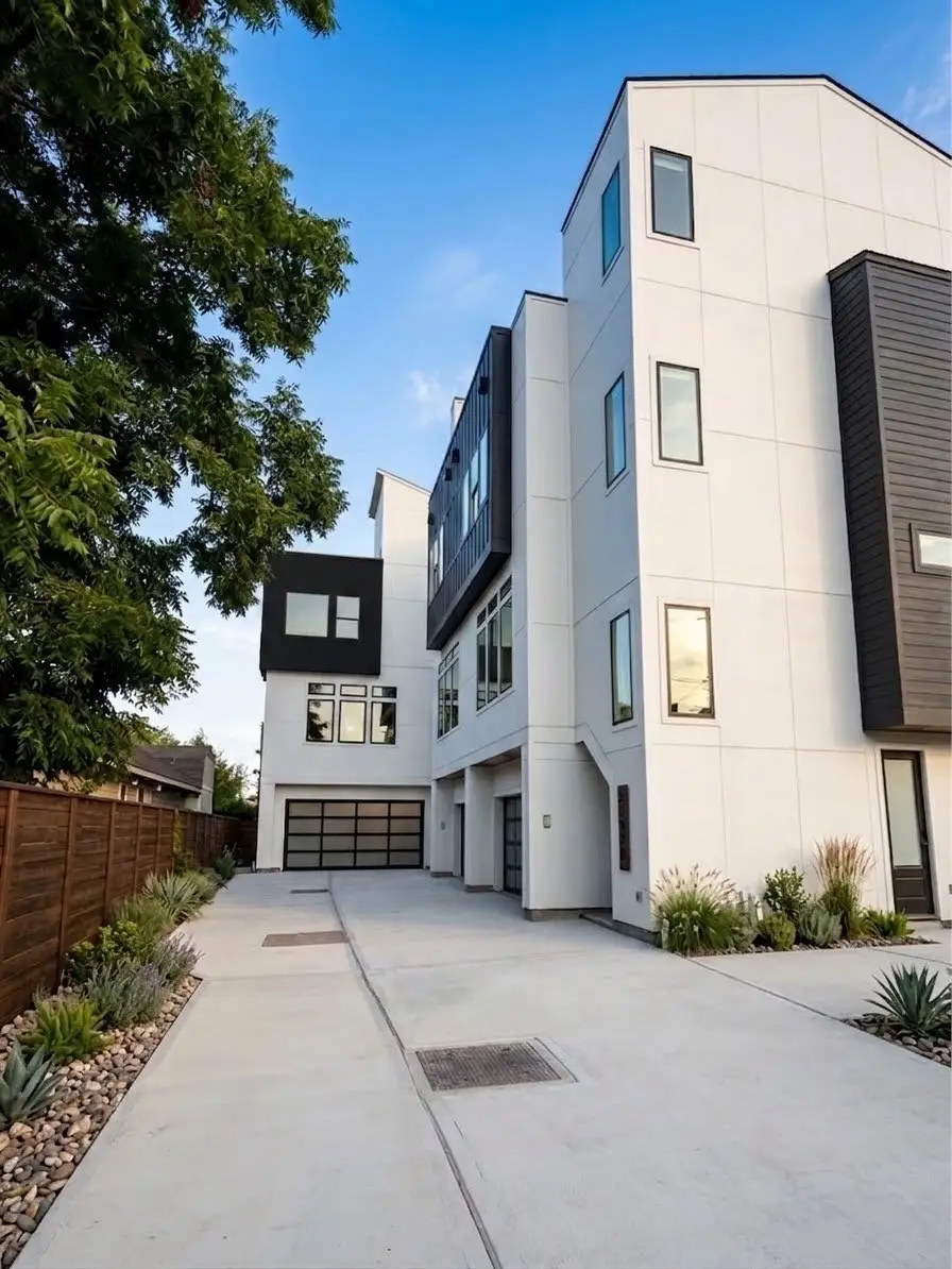 1105 York Street #B, Houston, TX 77003 - #2
