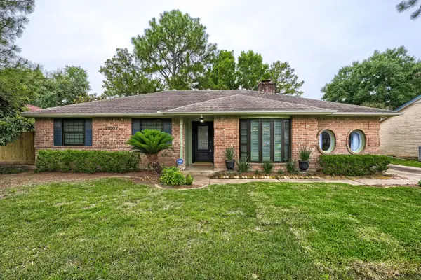 11007 Ensbrook Drive, Houston, TX 77099
