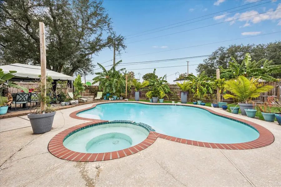 2702 Glendale Drive, Pearland, TX 77584 - #2