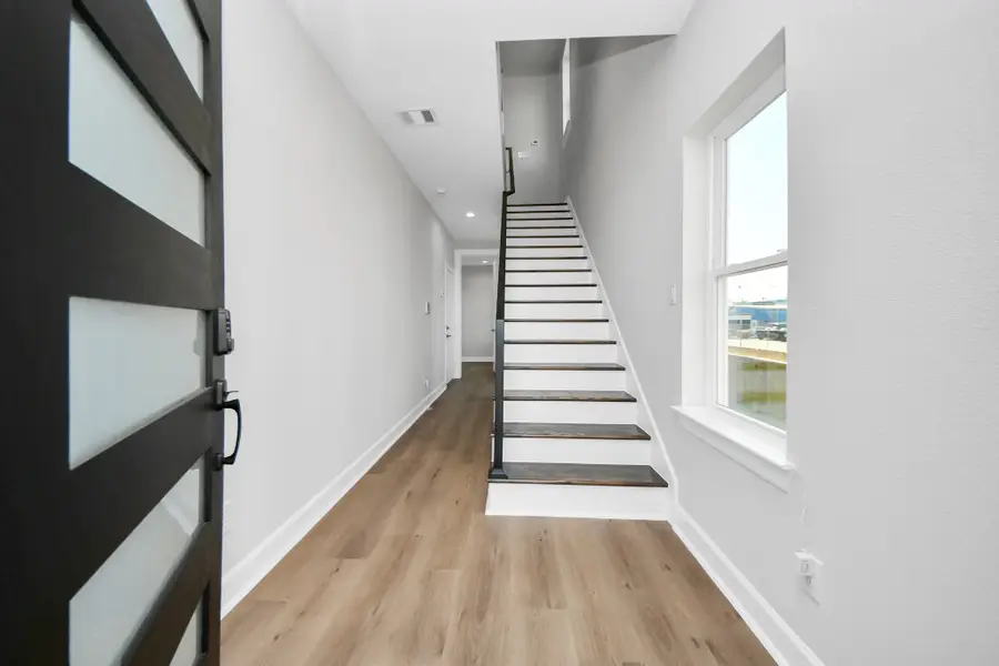 1601 Sylvester Road, Houston, TX 77009 - #2