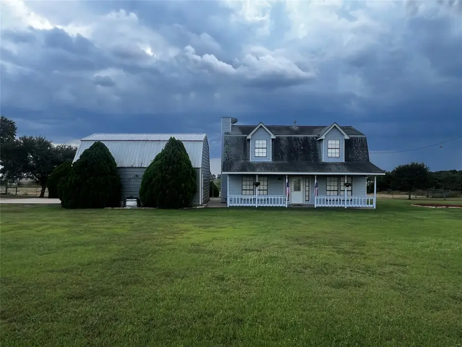 1100 Swiss Alp Hills Loop, Schulenburg, TX 78956 - #3