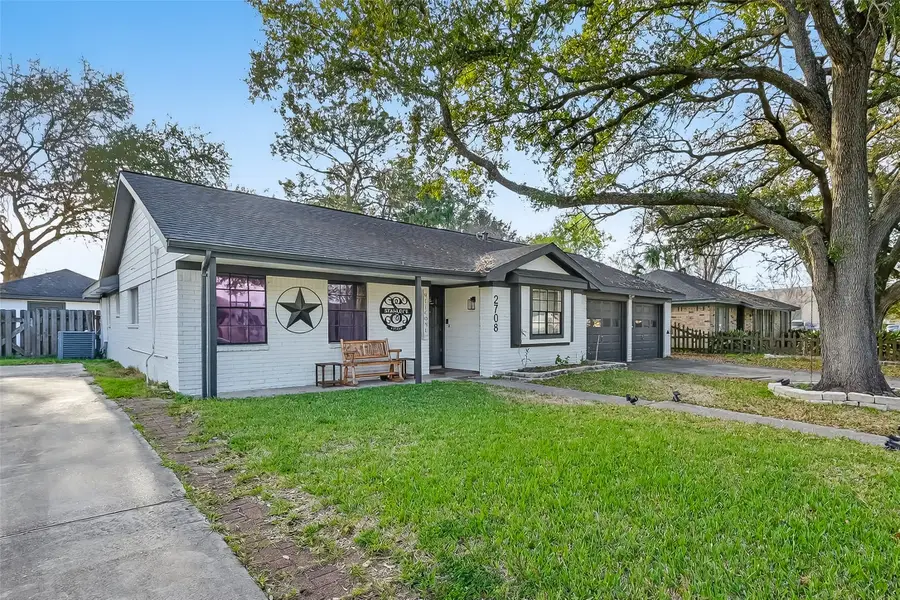2708 Tallow Street, Alvin, TX 77511 - #3